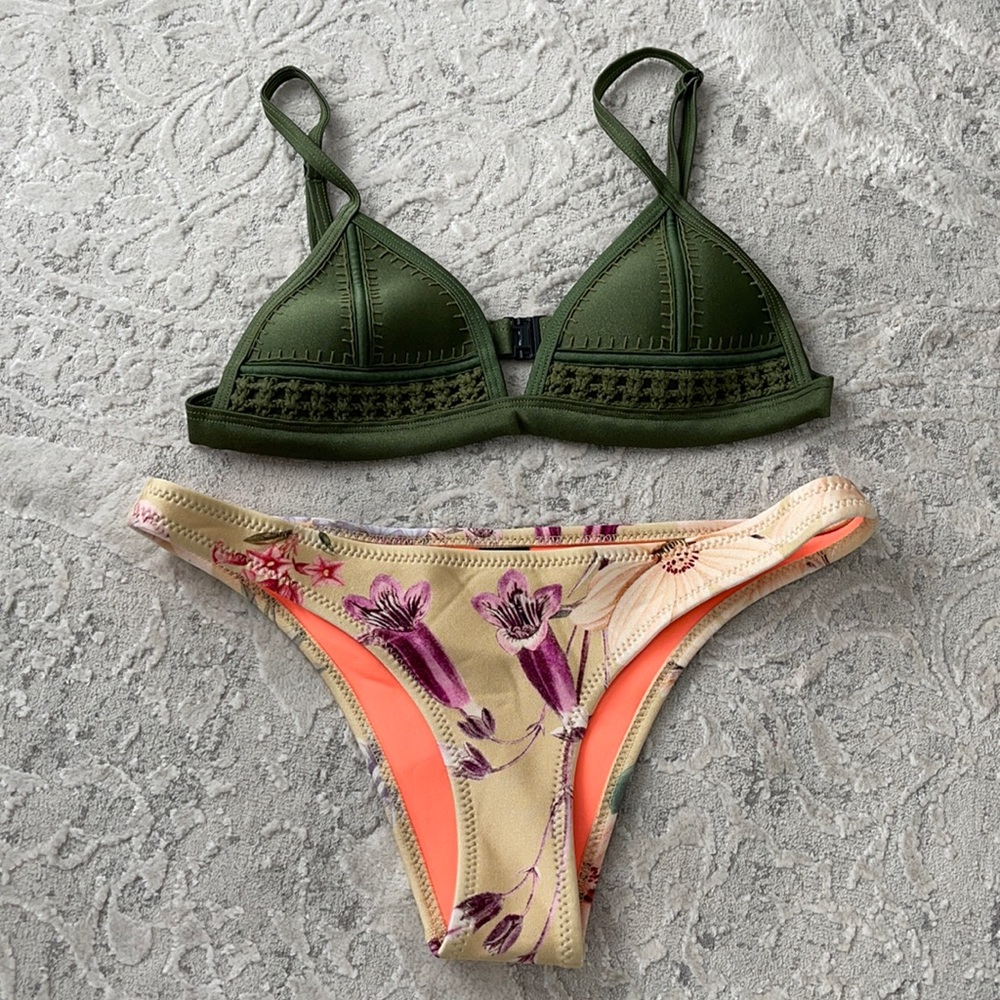 TRIANGL Bikini
